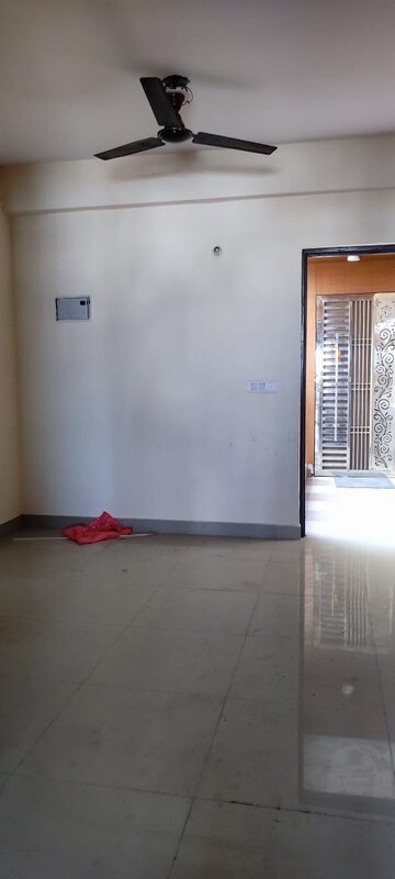 Room in 3 BHK Apartment at Adore Samriddhi, Sector 89 – for Rent