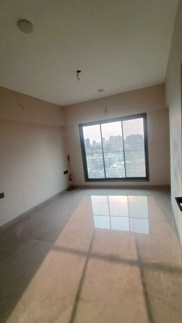 Room in 3 BHK Apartment at Shreeji CHS Borivali, Borivali West – for Rent