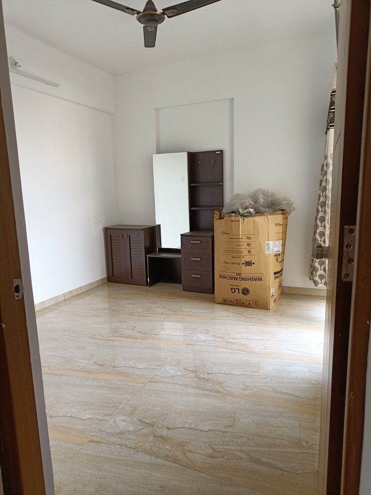 Room, spring-valley 2 Bedroom 950 Sq.Ft. Builder Floor In Alandi Road Pune 8431871