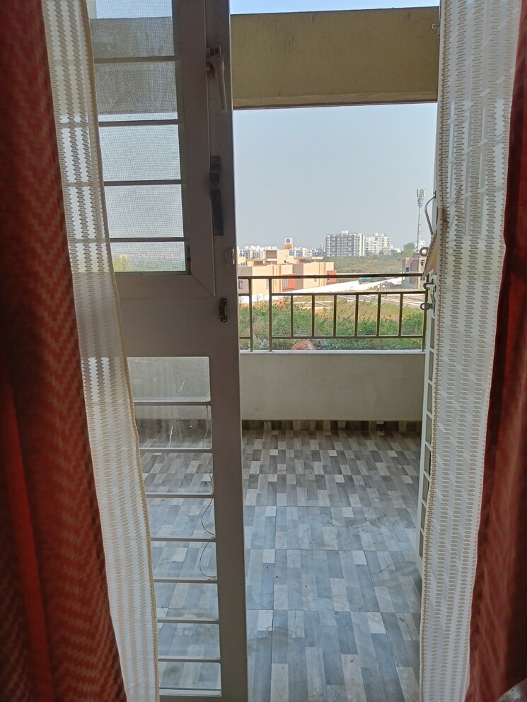 Balcony, spring-valley 2 Bedroom 950 Sq.Ft. Builder Floor In Alandi Road Pune 8431871