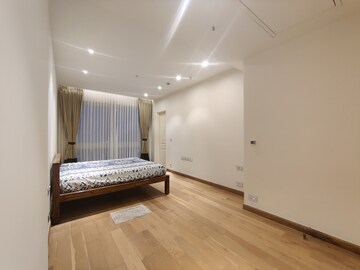 Room in 3 BHK Apartment at Bhartiya Leela Residences, Thanisandra Main Road – for Rent