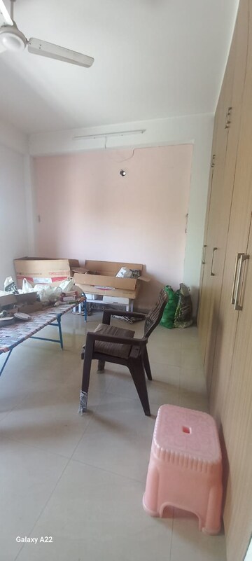 Master Bedroom in 1 BHK Builder Floor at Sector 51 – for Rent