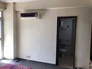 Room in 3 BHK Apartment at GH-7 Crossings Republik, Vijay Nagar – for Sale