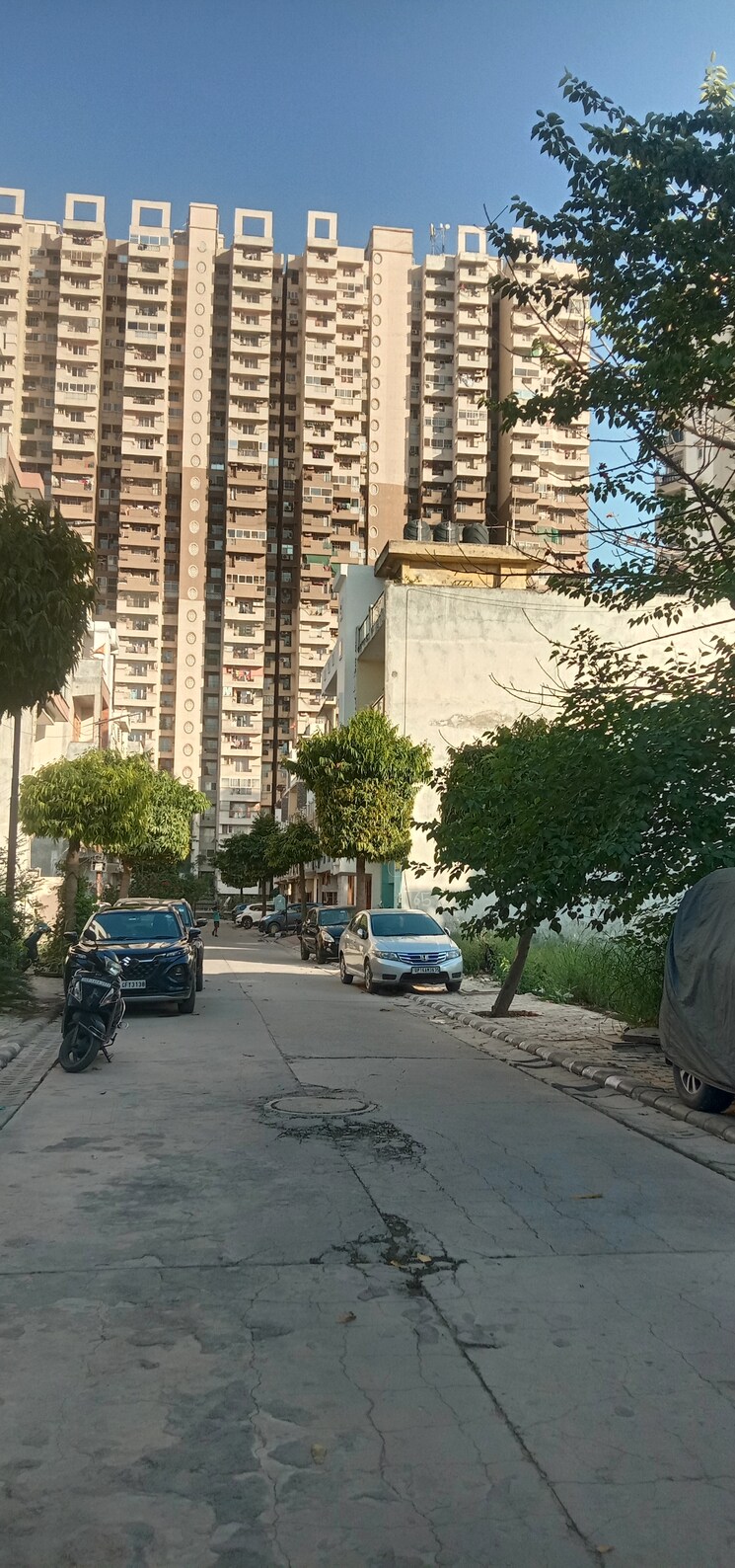 Exterior View, land-craft-golf-links-villa 3 Bedroom 120 Sq.Yd. Builder Floor In Pandav Nagar Ghaziabad 8432023