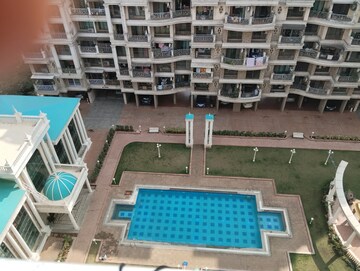Team Area in 2 BHK Apartment at Tharwani Rosewood Heights, Kharghar Sector 10 – for Rent