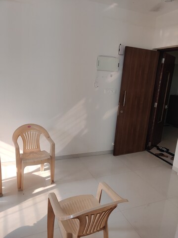Room in 1 BHK Apartment at Ferro Ram Rameshwar Darshan CHS, Malad West – for Rent