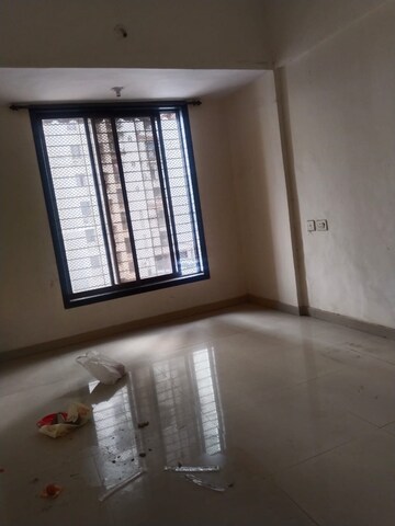 Bedroom in 3 BHK Apartment at Patel Heritage, Kharghar – for Rent