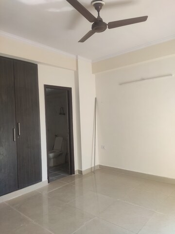 Furnished Amenities in 2 BHK Apartment at Gardenia Golf City, Sector 75 – for Rent