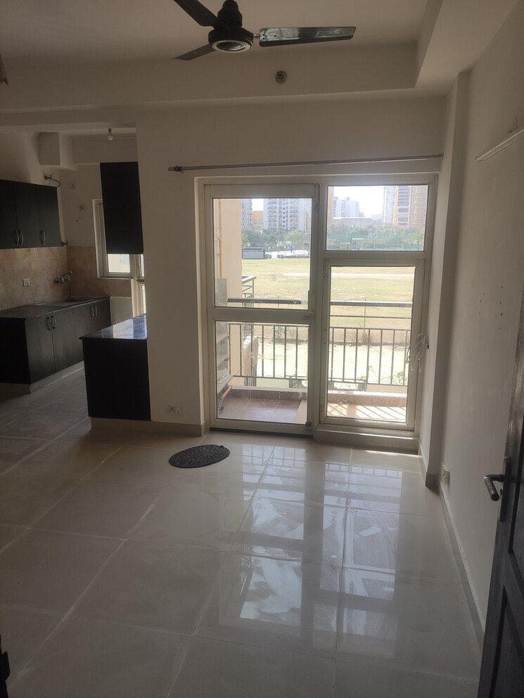 Kitchen, gardenia-golf-city 2 Bedroom 950 Sq.Ft. Apartment In Sector 75 Noida 8432232