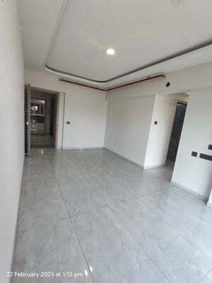 Room in 1 BHK Apartment at Paradigm 71 Midtown, Chembur – for Sale