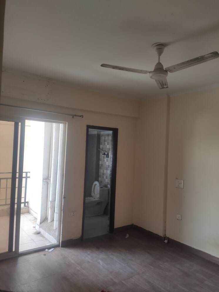 Room, futec-gateway 2 Bedroom 1045 Sq.Ft. Apartment In Sector 75 Noida 8432321