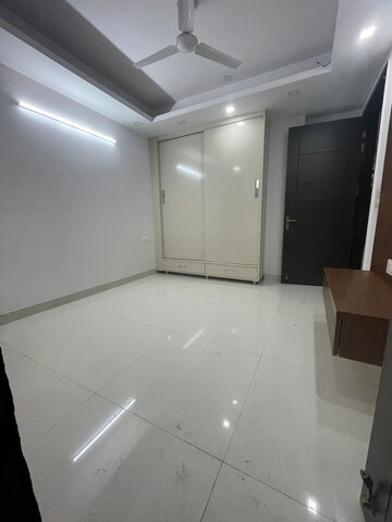 Kitchen in 4 BHK Builder Floor at Ansal Sushant Lok I, Sector 43 – for Rent