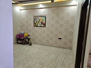 Parking in 6 BHK Villa at Modipuram – for Sale