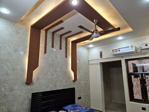 Building Lobby in 6 BHK Villa at Modipuram – for Sale
