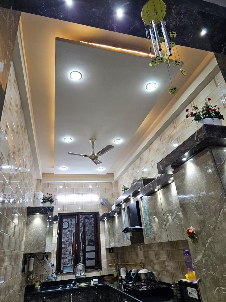 Gym, modipuram 6 Bedroom 147 Sq.Yd. Villa In Modipuram Meerut 8432348