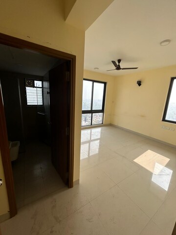 Room in 3 BHK Apartment at Ps Panache, Salt Lake City – for Sale
