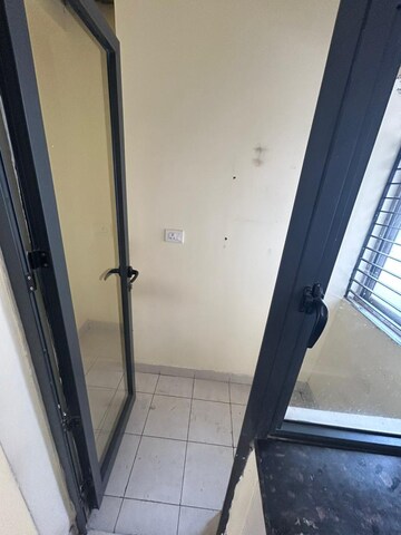 Building Lobby in 3 BHK Apartment at Ps Panache, Salt Lake City – for Sale