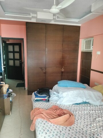 Bedroom in 2 BHK Apartment at Baycity Apartments, Khar West – for Rent