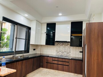 Kitchen in 3.5 BHK Builder Floor at Ansal Sushant Lok I, Sector 43 – for Rent