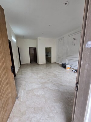 Room in 3 BHK Independent House at MS Enclave Zirakpur, Dhakoli – for Sale