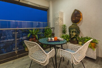 Bedroom in 3 BHK Apartment at Lodha Bellissimo, Mahalaxmi – for Rent
