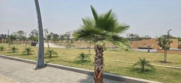  Plot For Sale in Super Corridor