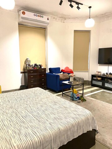 3 BHK Apartment For Rent in Colaba
