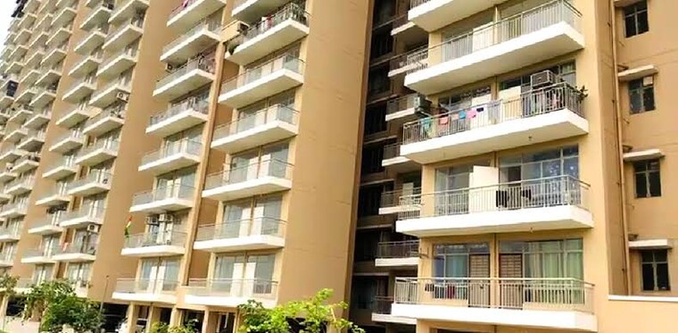 Exterior View, breez-global-hill-view 2 Bedroom 585 Sq.Ft. Apartment In Sohna Sector 11 Gurgaon 8432457