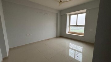Room in 2 BHK Apartment at Mahima Sansaar, Tonk Road – for Rent