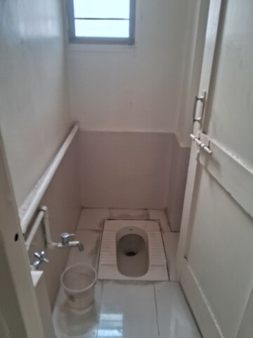 Bathroom in 2 BHK Apartment at Disha Apartment Aundh, Aundh – for Rent