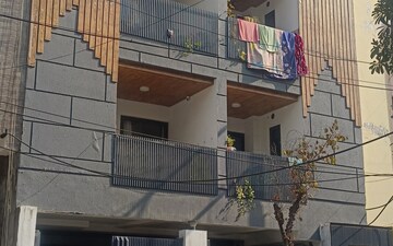 2 BHK Builder Floor For Rent in Shakti Khand Iii