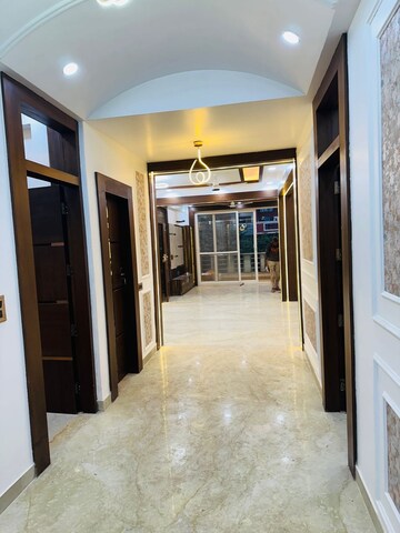 Building Lobby in 4 BHK Builder Floor at Indrapuram – for Sale