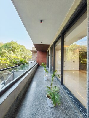 Balcony in 4 BHK Builder Floor at Kohli One Malibu Town, Sector 47 – for Sale