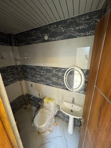 Master Bedroom in 3 BHK Builder Floor at Gms Road – for Sale