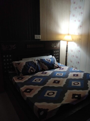 Bedroom in 3 BHK Apartment at BPTP Parkland Pride, Sector 77 – for Rent