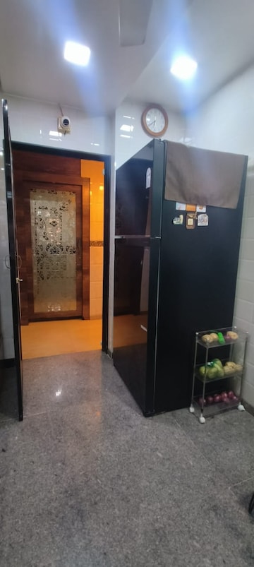 Furnished Amenities in 3.5 BHK Apartment at Kalpataru Hills, Manpada – for Sale