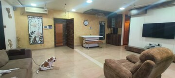 Living Room in 3.5 BHK Apartment at Kalpataru Hills, Manpada – for Sale
