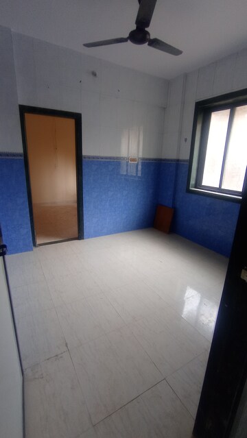 Room in 1 BHK Apartment at Dombivli West – for Rent