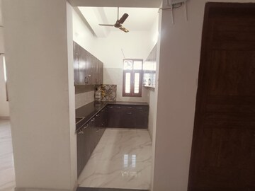 Kitchen in 2 BHK Builder Floor at Sector 84 – for Rent