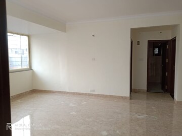 Room in 3 BHK Apartment at Vasant Kunj – for Rent