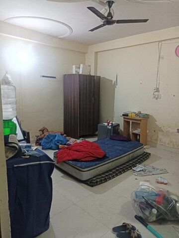 Bedroom in 1.5 BHK Builder Floor at Mayur Vihar Phase 1 – for Rent