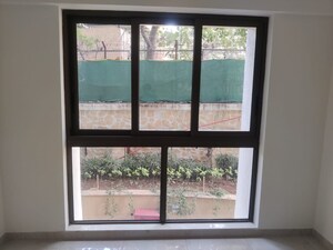 Room in 3 BHK Apartment at Andheri East – for Sale