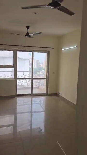 Room in 2 BHK Apartment at BPTP Princess Park, Sector 86 – for Sale