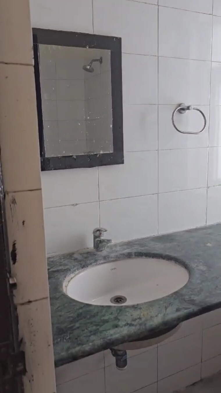 Bathroom, bptp-princess-park 2 Bedroom 1165 Sq.Ft. Apartment In Sector 86 Faridabad 8432842