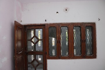 Furnished Amenities in 2 BHK Independent House at Gomti Nagar – for Rent