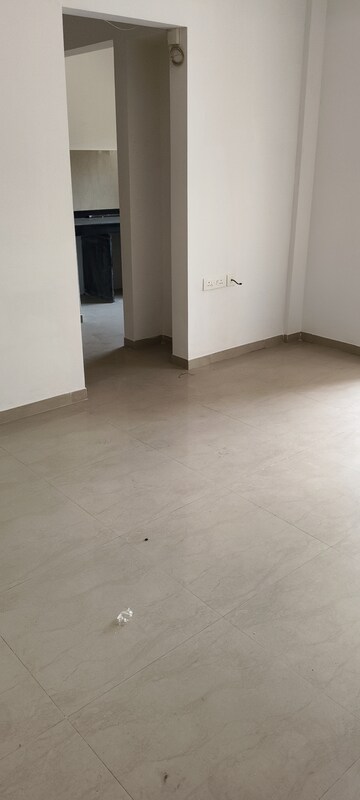 Room in 1 BHK Apartment at Lodha Casa Rio, Dombivli East – for Rent