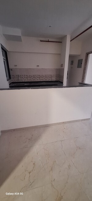 Room in 2 BHK Apartment at Mahavir Square, Manpada – for Sale