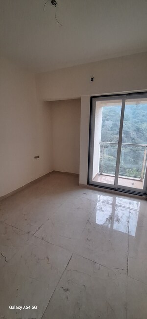 Room in 2 BHK Apartment at Mahavir Square, Manpada – for Sale