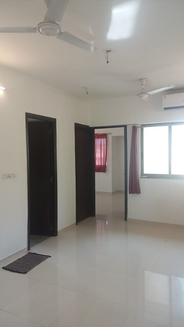 1 BHK Apartment For Sale in Lodha Splendora, Ghodbunder Road