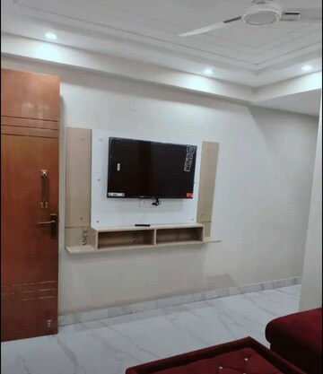 Furnished Amenities in 1 BHK Builder Floor at Kishangarh – for Rent